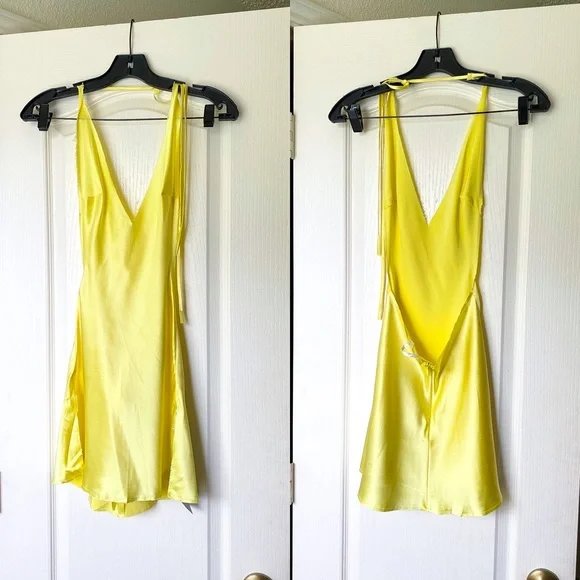 SOLD ON DEPOP - Picture 2 of 11